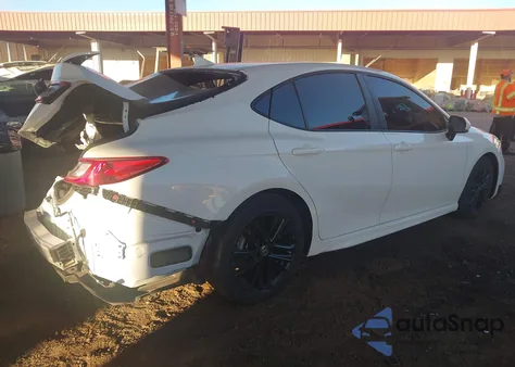 2025 Toyota Camry Se из США, поврежденный, VIN 4T1DAACK1SU004261